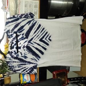 Purple zebra v neck